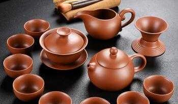 红茶紫砂杯泡法（喝红茶的专用茶具）